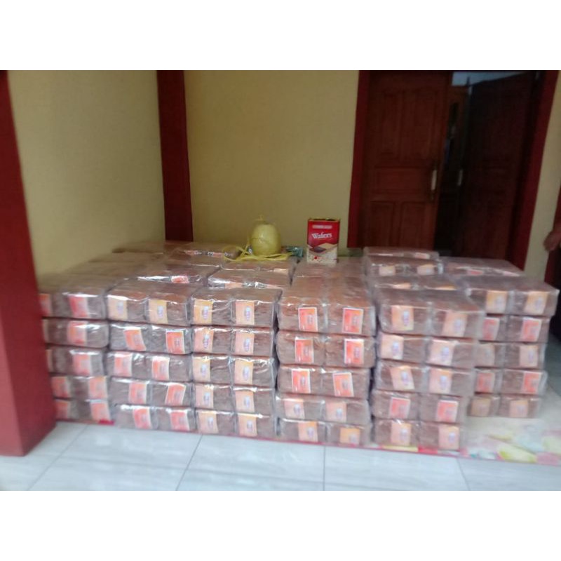 

KERIPIK KACA KEMASAN 1 BAL (200 pcs)