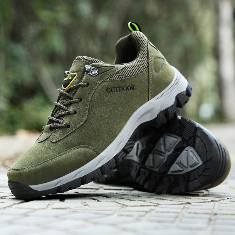 Sepatu Olahraga Pria Anti Slip Tahan Air Luar Ruangan Sepatu Olahraga Pria Anti Slip Tahan Air Luar Ruangan
