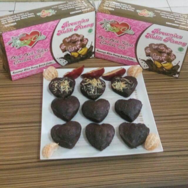 Oleh-oleh khas Cirebon / Brownies Kuping Cinta