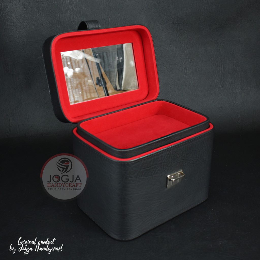 Super Hardcase Beautycase / Kotak tempat makeup / Tas kosmetik &amp; Hena