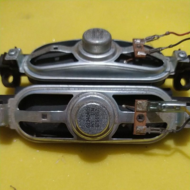 sfeker tv lcd samsung LA32R71BA