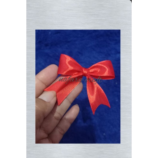 

Pita satin souvenir ,Diameter 2cm jadi tinggal pasang