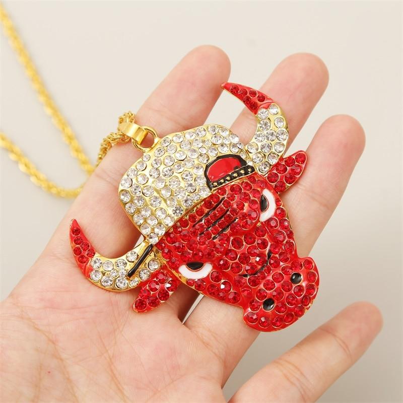 Kalung Rantai Panjang Liontin Banteng Merah Aksen Berlian Imitasi Gaya Hip Hop Untuk Pria / Wanita