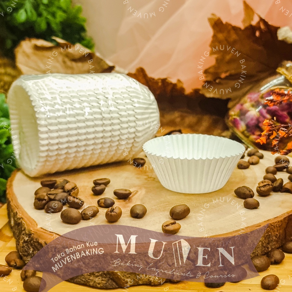 300 PCS DIVA 9,5 cm CAKE CASES PAPER / KERTAS ALAS CUP CAKE KUE PUTIH