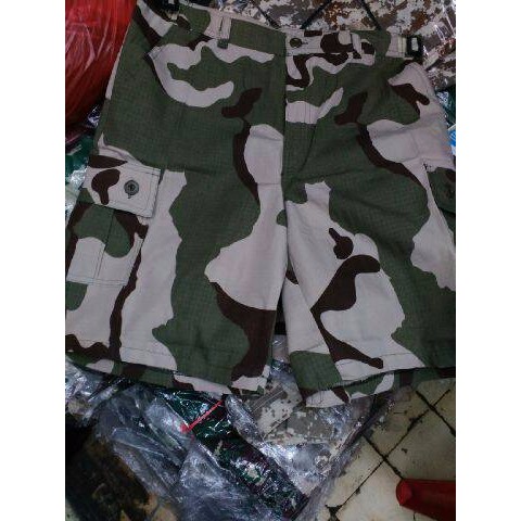 Celana Pendek Loreng Gurun (ada loreng lain)