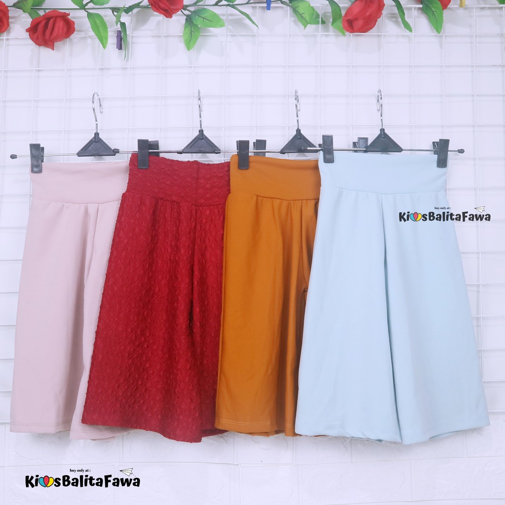 Kulot Polos Uk. 8-10 Tahun / Celana 3per4 Anak Perempuan Murah Cullotes Celana Pendek Pants Adem