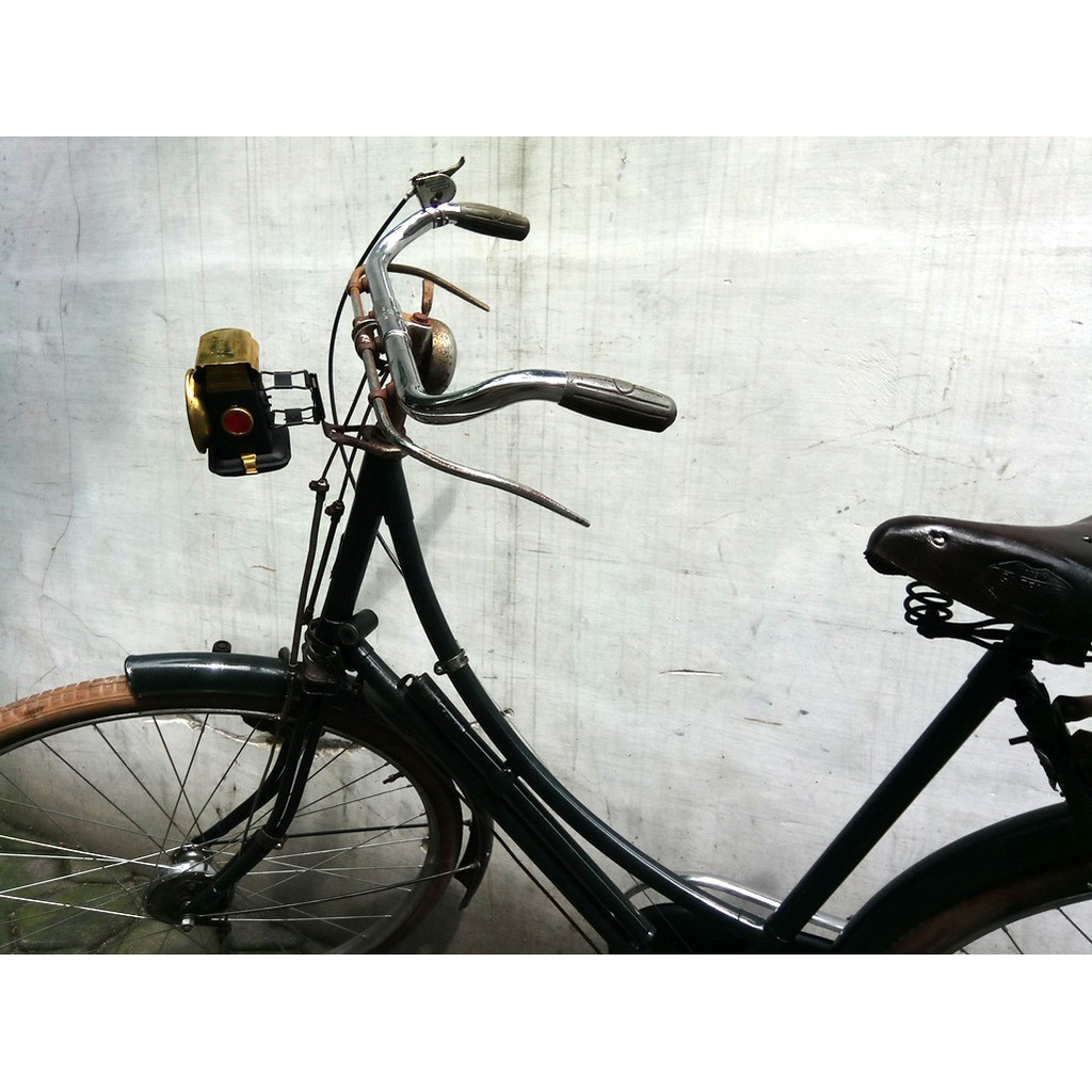 LAMPU SEPEDA ONTHEL HITAM KUNING - LAMPU MINYAK SEPEDA ONTHEL - LAMPU DEPAN ONTHEL - BERKO SEPEDA