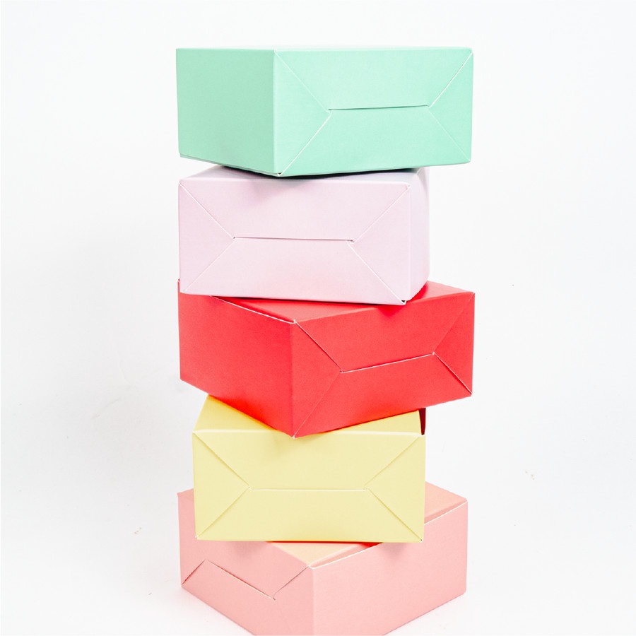 

Colorful cookies box | Box kue warna warni - Uk. 10 x 10 x 5 cm