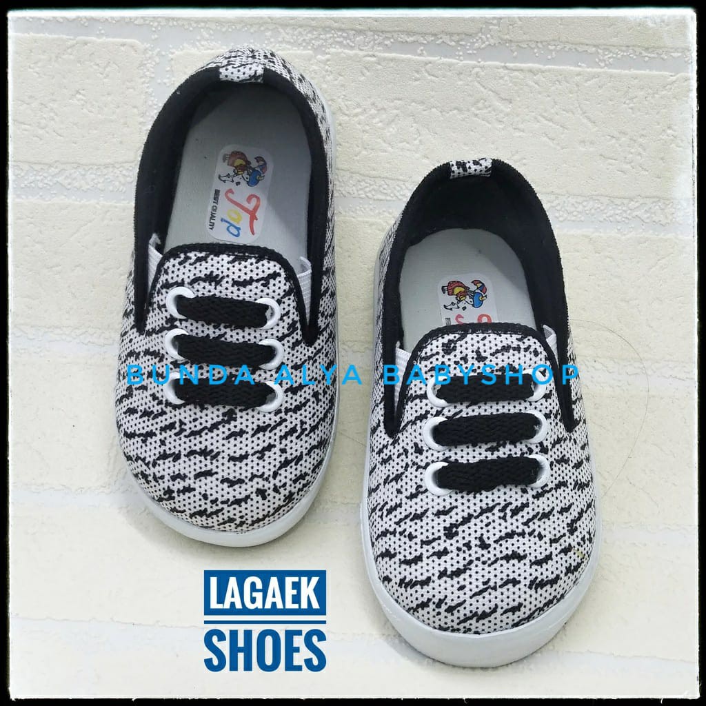 Sepatu Anak Laki Laki Usia 6 Tahunan Salur Size 33 - 34 - Sepatu Anak Cowok Slip On Casual Kanvas Alas Karet SALE