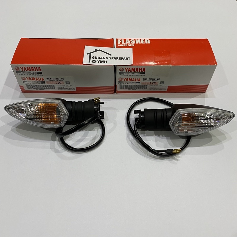 Lampu Sein Sen Riting Reting Belakang Set/Kanan/Kiri Vixion 155 BK8-H3330-H3340