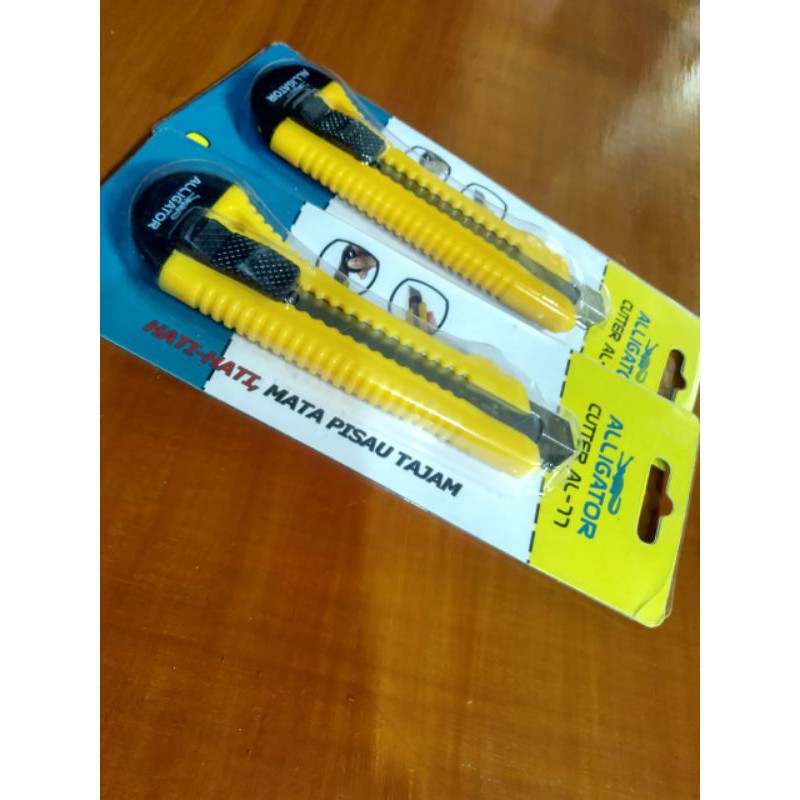 

Cutter Alligator AL-77 (pisau cutter besar)