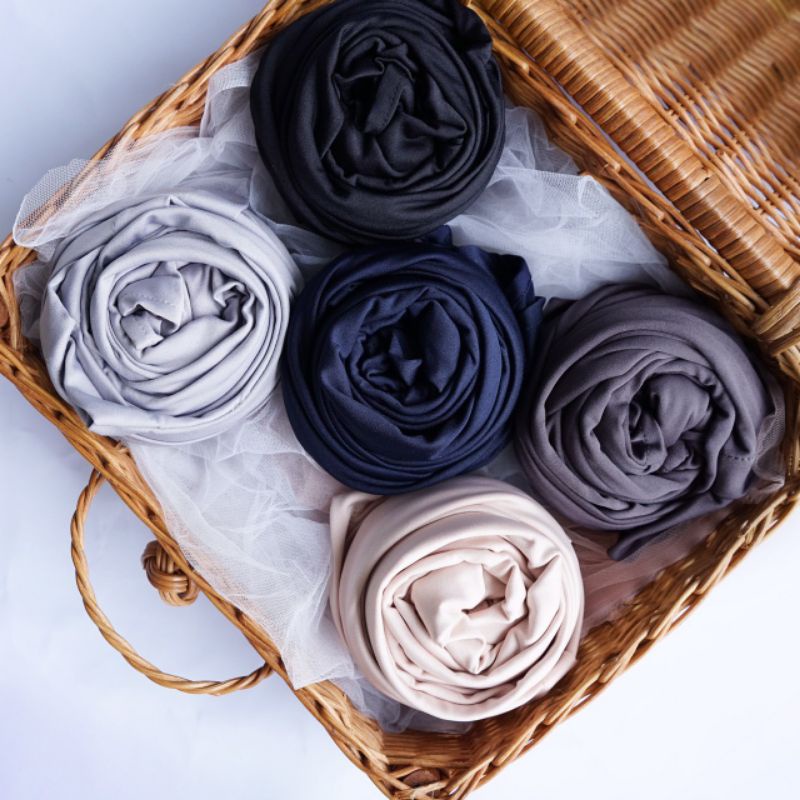 Hijab intant bergo /Hijab masker/hijab kacamata/Hijab viral/Helma bergo