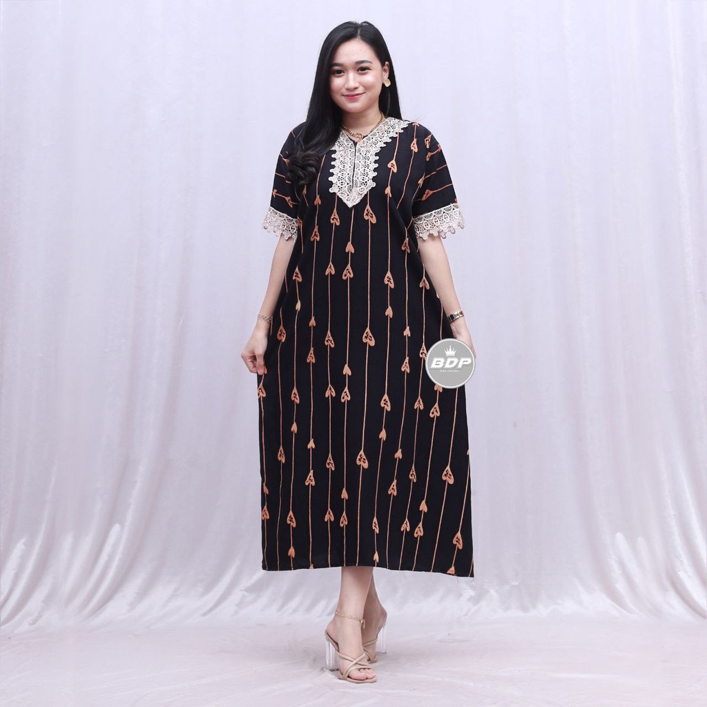 Temukan DASTER ARAB ZEEMA | RAYON SUPER GRADE A | RESLETING DEPAN BUSUI | RENDA MILO-Nadia hitam