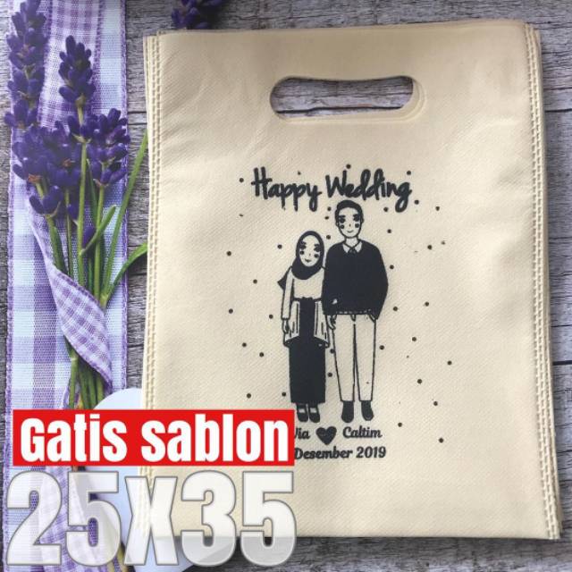 

Tas Souvenir Murah/ Free Sablon & Packing/ FOP 25×35