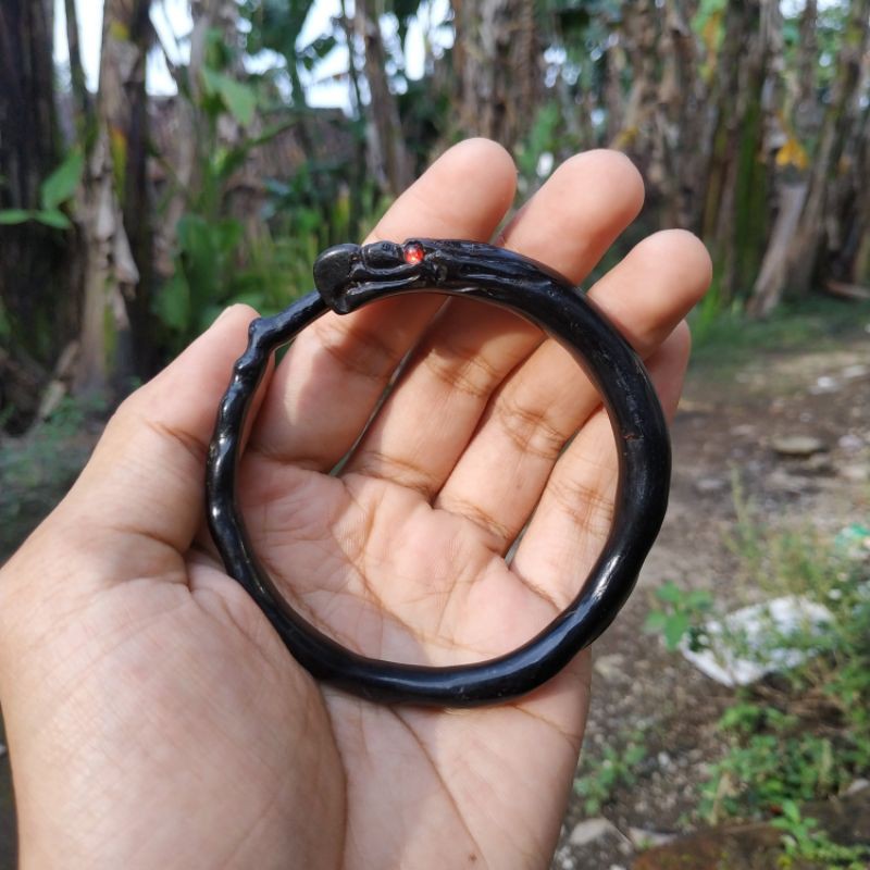Gelang akar bahar hitam ukir burung - Aksesoris Gelang akar bahar hitam model burung asli COD