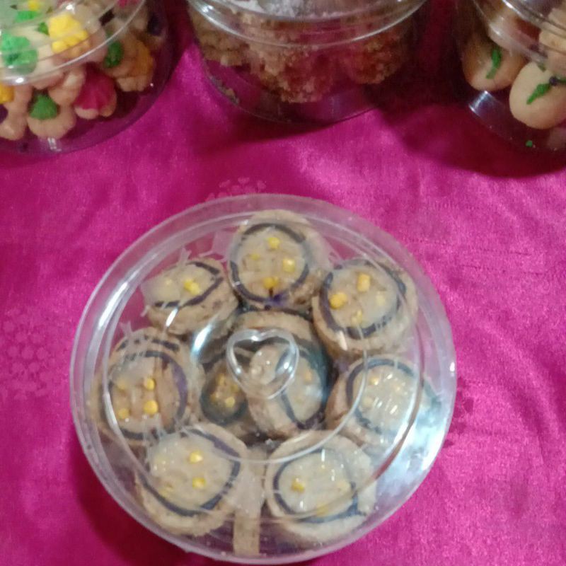

kue kering kancing kacang tanah 250 gram nett
