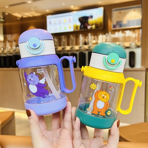 BOTOL AIR MINUM ANAK-ANAK POLA KARTUN LUCU BPA FREE 600 ml HX-987 - RANDOM