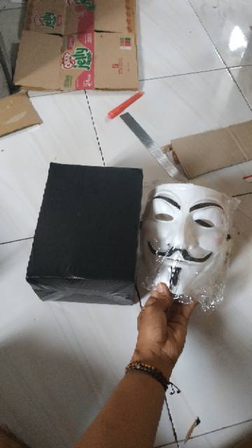 (Packing Box) Topeng anonymous topeng hacker eceran murah