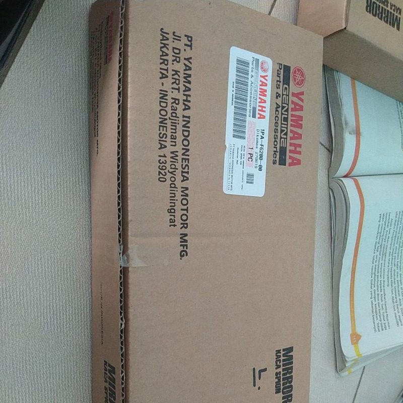 spion kiri Vixion new original