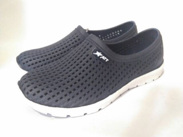 Sepatu karet att pso 159 - sepatu slip on lubang&quot; pria