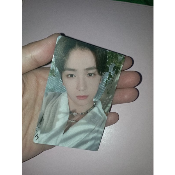 The Boyz MMT Bathrobe Thrillride Hyunjae Handukan