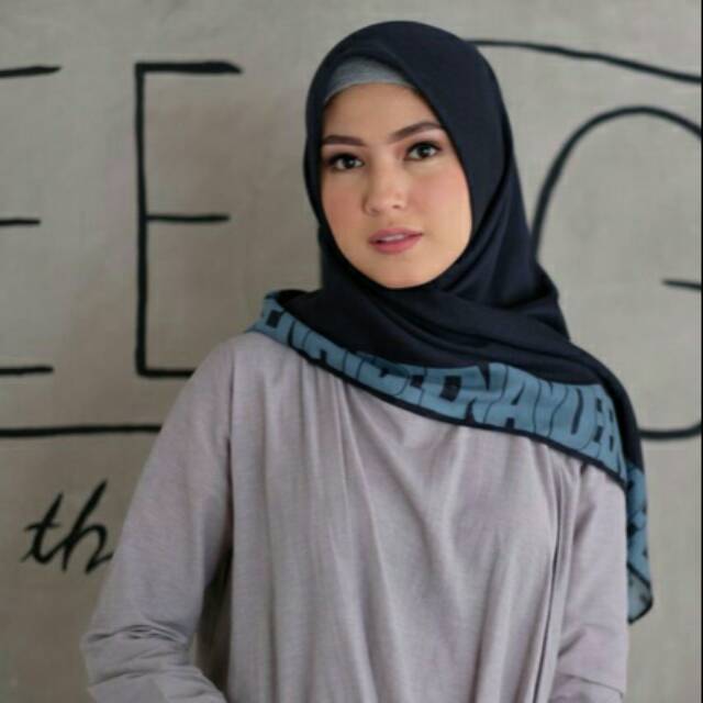 VOAL DEENAY BORDER PLAIN/ BLUEBLACK