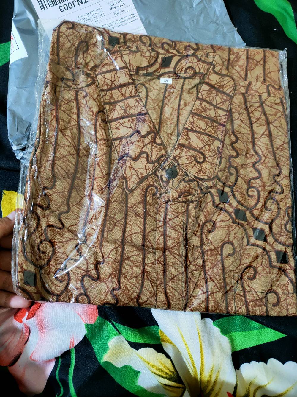 Maura Couple - Sania Ruffle Batik Couple Ori Ndoro Jowi Dnt Garansi Termurah Shopee - Shopashop Solo