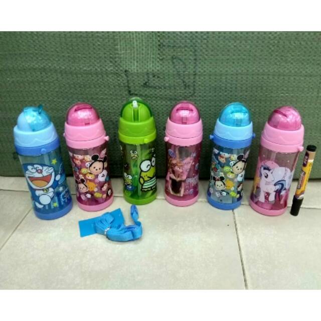 Botol Minum Sedotan Tali Panjang Botol Anak Keroppi Tsum Doraemon Frozen Pony 450mL Tempat Minum