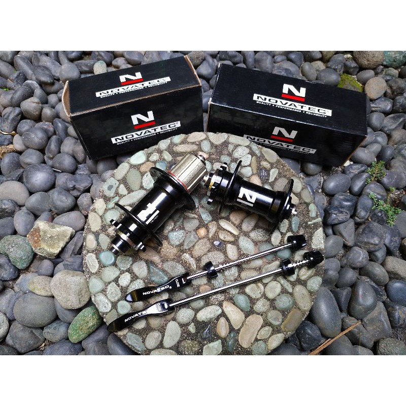 Hub FreeHub Novatec 32 Hole Six Bolt Sealed Bearing Loncer