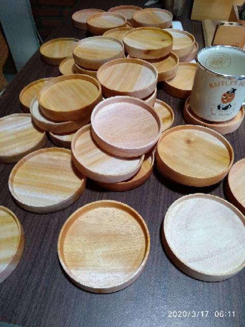 Tatakan Gelas Kayu / Tatakan Cangkir / Alas Gelas Kayu / Coaster Mahoni &amp; Jati