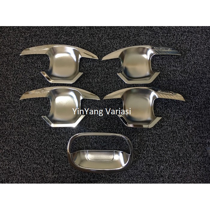Mangkok Pintu Mobil Outer Rush Chrome