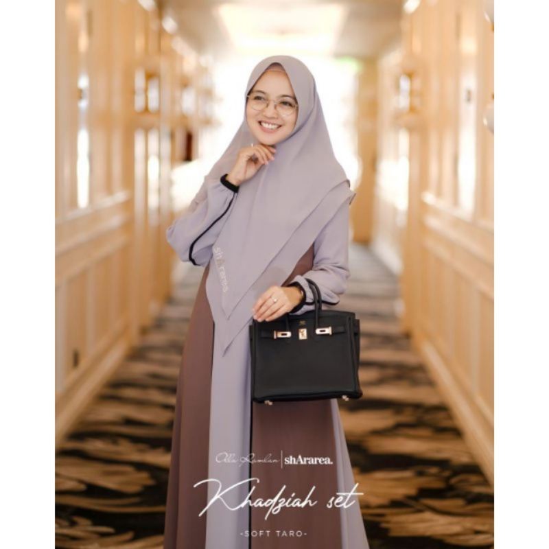 Khadijah set by shararea x olla ramlan uk L