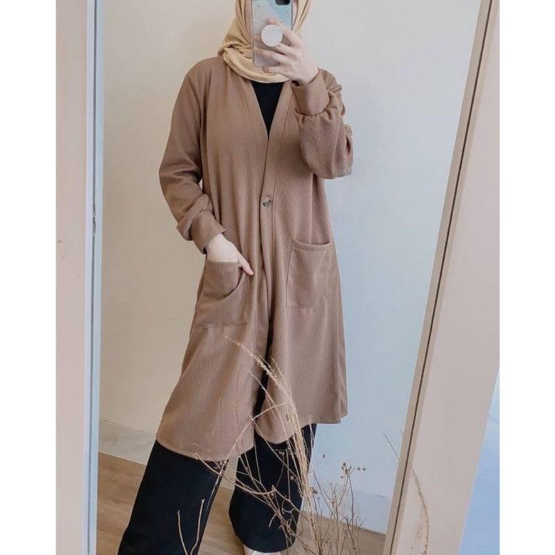 Outer Lexicon  / Atasan Wanita
