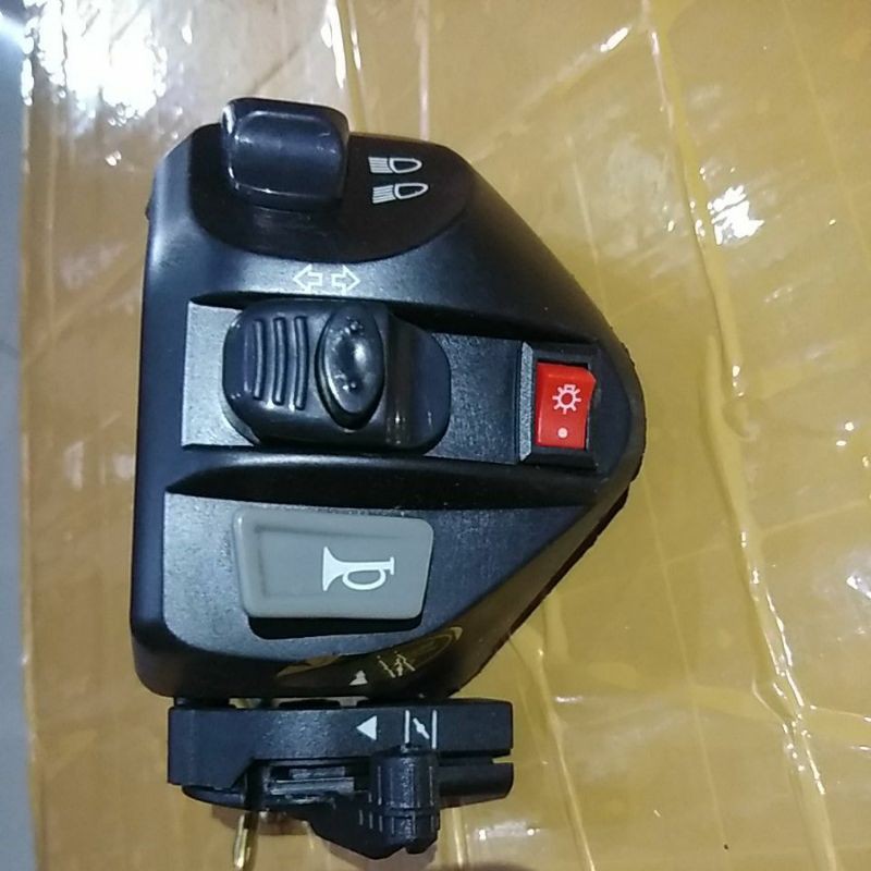 Saklar Kiri MIO J ada tombol On off