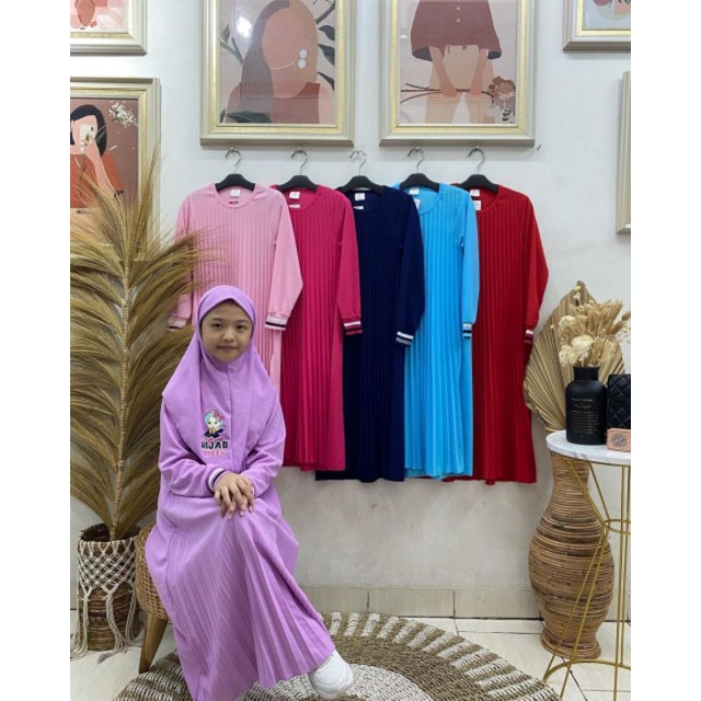 Gamis Plisket Anak plus hijab
