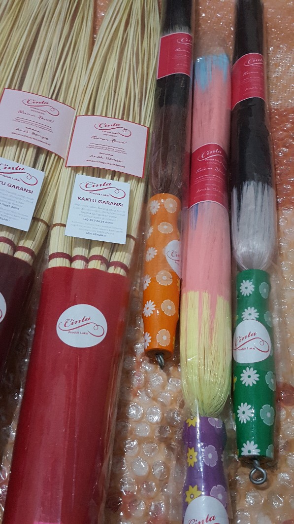 Sapu Lidi Penebah Premium Gratis Kemoceng Brown Bergaransi