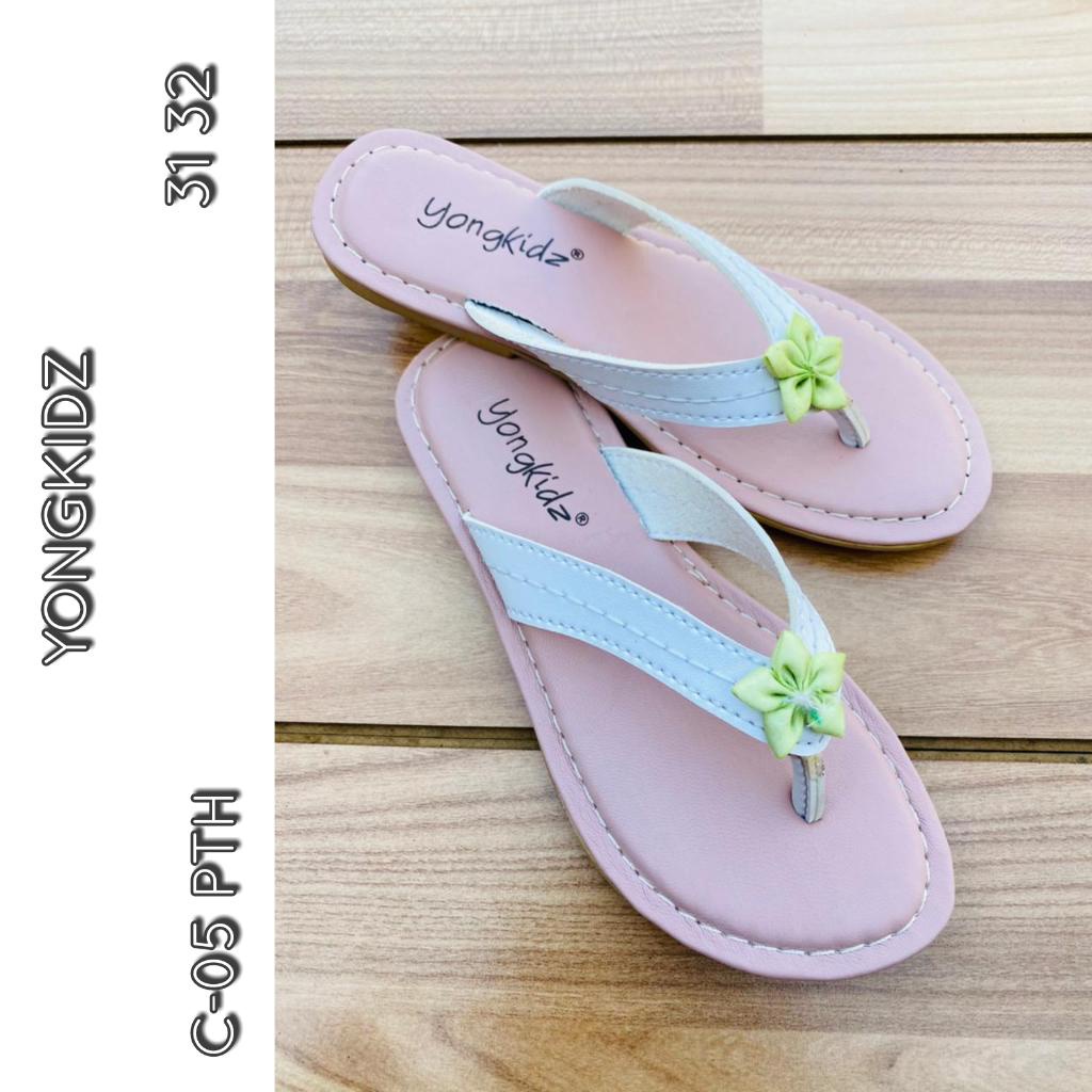 sandal anak y37