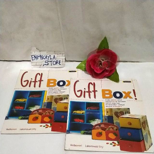 

BUKU GIFT BOX