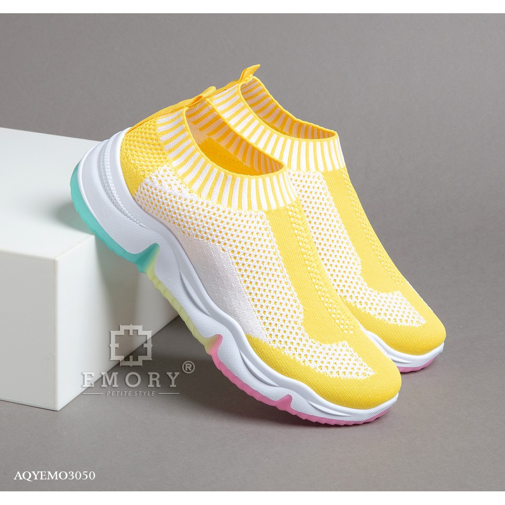 LINKSBANDUNG - EMORY   Flyknit Sneakers AQYEMO3050 Sepatu Wanita Sneaker Rajut Tanpa Tali Original