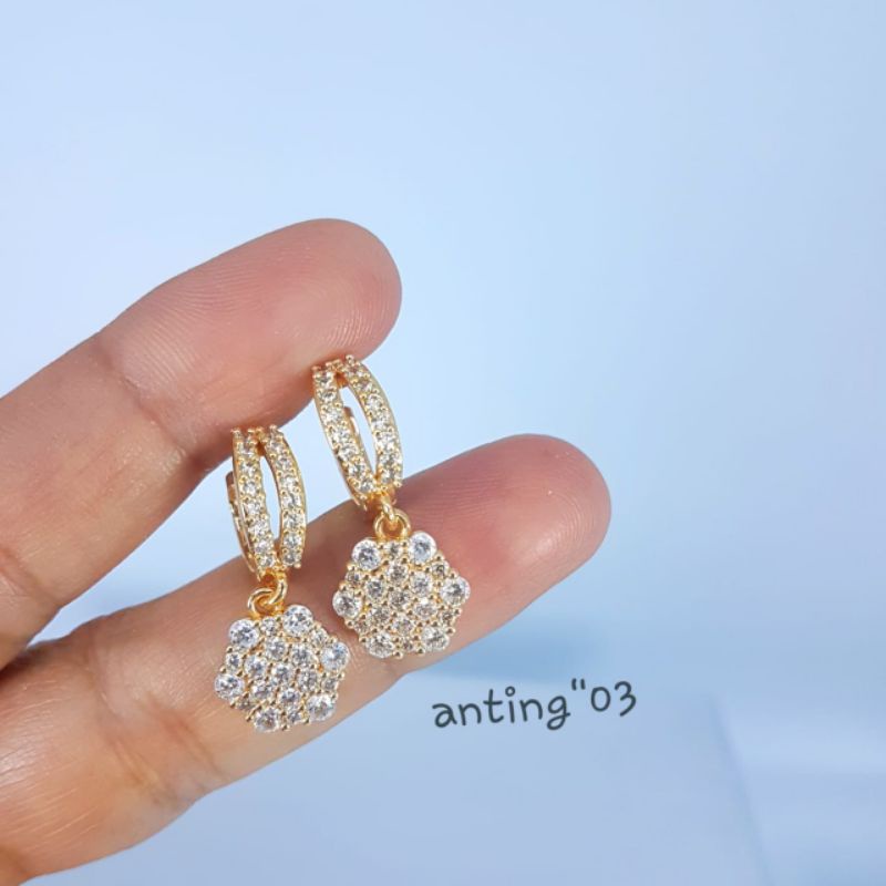 Anting juntai vier titanium dan premium,awet,tahan lama,full mata kualitas premium