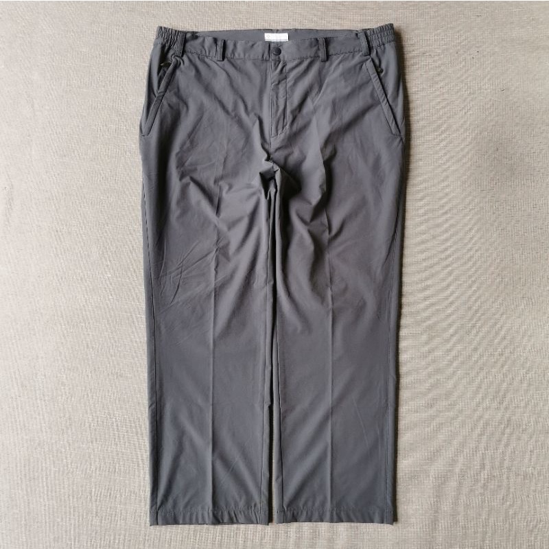 COLUMBIA OMNI SHADE CELANA OUTDOOR SECOND OVER SIZE JUMBO 38 - 40