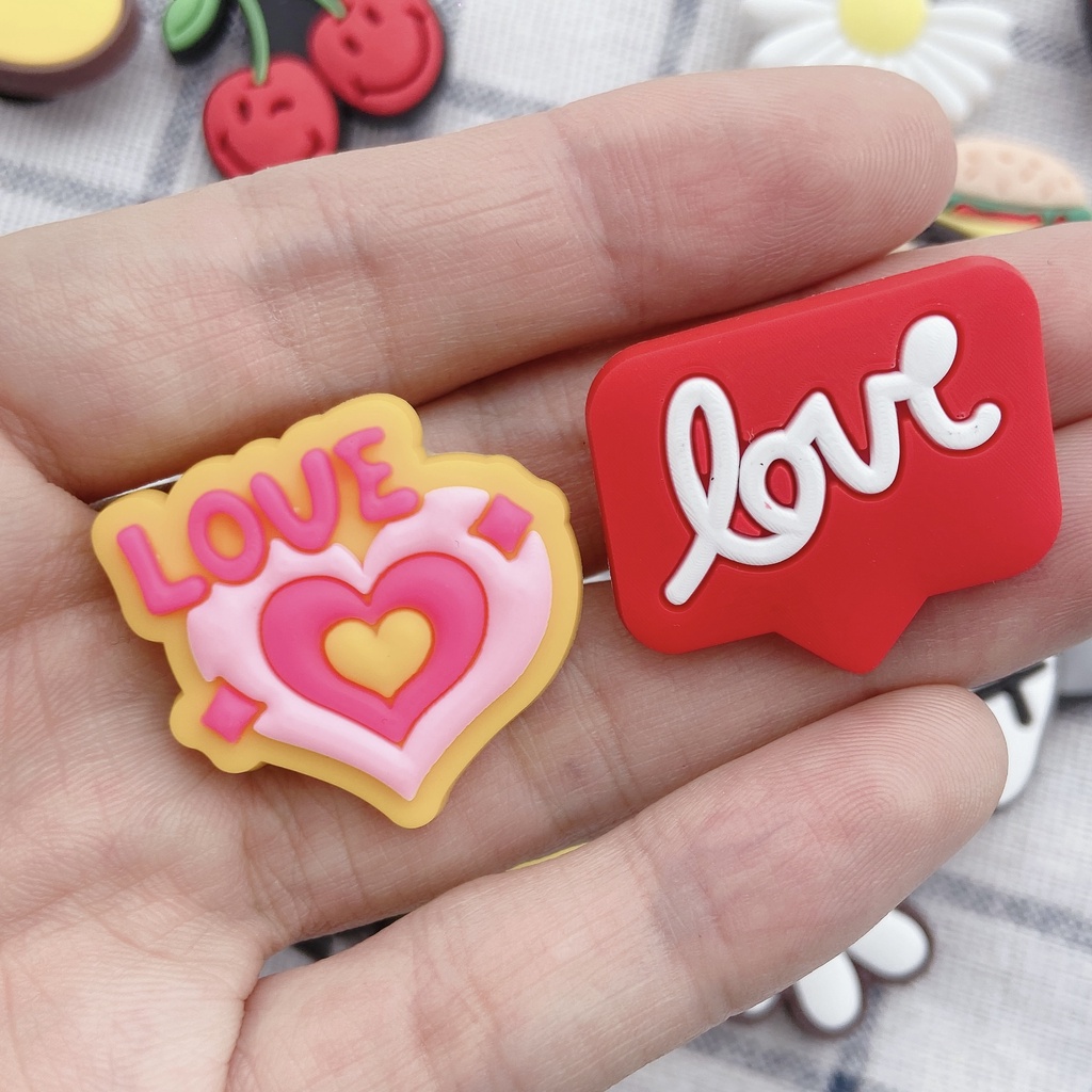 Croc Sepatu Anak Laki-Laki / Perempuan Model Kancing croc / jibz / croc / DIY