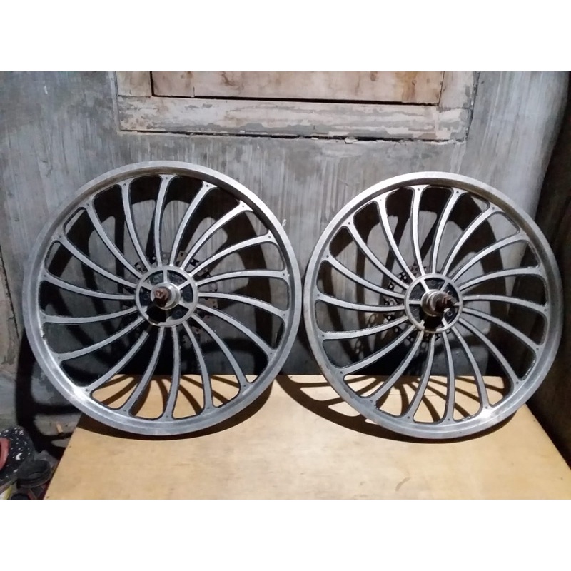 velg racing velek kipas 20 alloy set 2pcs minion minivelo minitrex sepeda lipat OS BMX ungu biru pin