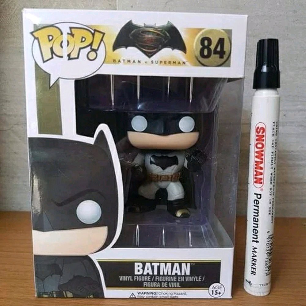 Dijual Funko Pop DC Batman vs Superman Batman 84 Murah