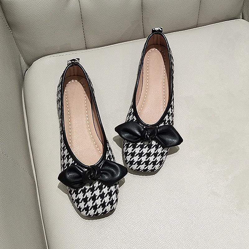 EMB 19 FLATSHOES ERINA