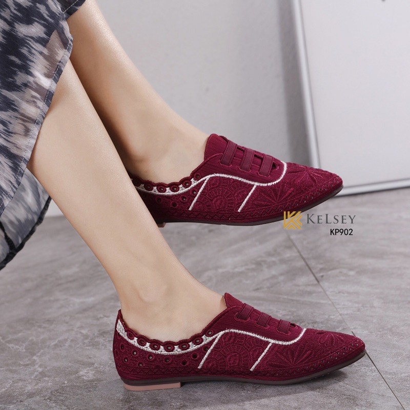 NICOLE SEPATU SLIP ON KELSEY KP902