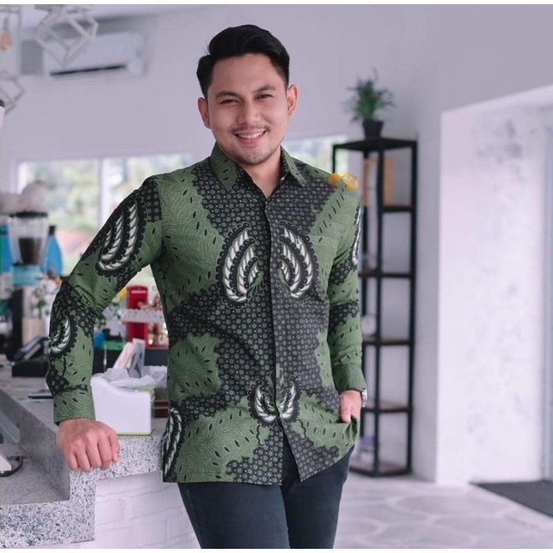 KAPAL IJO Kemeja Batik Pria Modern Terbaru Lengan Panjang Full Furing - Baju Hem Batik Solo Pria Cowok Laki Laki Katun Halus Kondangan Kerja Kantor Pesta