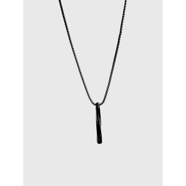 [Bisa COD] Kalung Pria Spiral Hip Hop Silver dan Hitam Titanium Steel Pendant Necklace Man Simple Female Cold Wind Pendant Trendy ACC