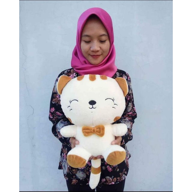 Boneka kucing cantik size:L