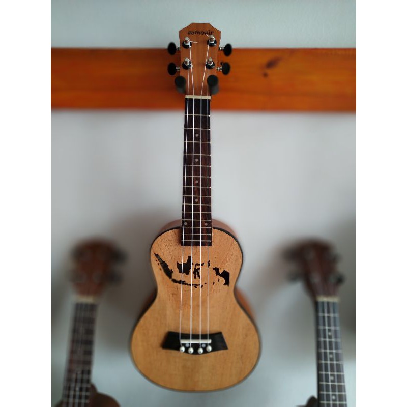 ukulele senar 4  soprano kentrung bahan mirip gitar ukulele Cowboys cowboy